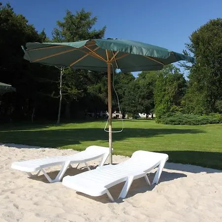 Hovborg Kro 3* הובבורג