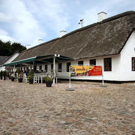 אורחן Hovborg Kro