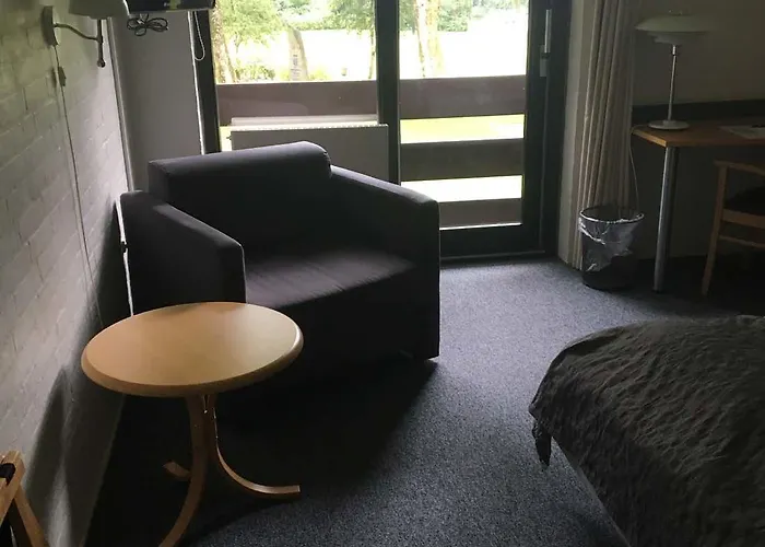 Hovborg Kro Gasthof 3*