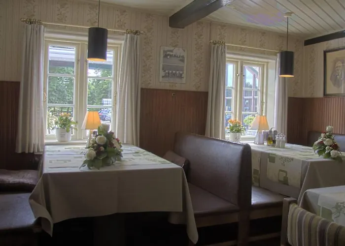 Hovborg Kro Gasthof 3*